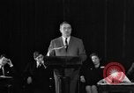 Standbild Robert Sargent Shriver New York United States USA, 1965, aus Sekunde 61 historischem Filmmaterial Videoclip 65675049009