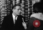 Standbild Sargent Shriver Pittsburgh Pennsylvania USA, 1964, aus Sekunde 11 historischem Filmmaterial Videoclip 65675049019
