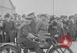 Immagine di Il giro del mondo volantini Washington DC USA, 1924, secondo 4 filmato di repertorio 65675049054
