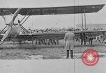 Immagine di Il giro del mondo volantini Washington DC USA, 1924, secondo 8 filmato di repertorio 65675049054