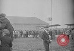 Immagine di Il giro del mondo volantini Washington DC USA, 1924, secondo 20 filmato di repertorio 65675049054