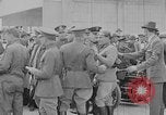 Immagine di Il giro del mondo volantini Washington DC USA, 1924, secondo 51 filmato di repertorio 65675049054