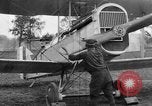Standbild Eddie Rickenbacker Frankreich, 1918, aus Sekunde 15 historischem Filmmaterial Videoclip 65675049084