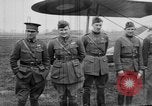 Standbild USA 94th Aero Squadron Frankreich, 1918, aus Sekunde 9 historischem Filmmaterial Videoclip 65675049089