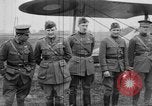 Standbild USA 94th Aero Squadron Frankreich, 1918, aus Sekunde 11 historischem Filmmaterial Videoclip 65675049089