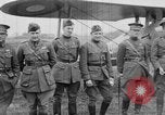 Standbild USA 94th Aero Squadron Frankreich, 1918, aus Sekunde 13 historischem Filmmaterial Videoclip 65675049089