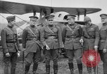 Standbild USA 94th Aero Squadron Frankreich, 1918, aus Sekunde 21 historischem Filmmaterial Videoclip 65675049089
