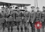Standbild USA 94th Aero Squadron Frankreich, 1918, aus Sekunde 25 historischem Filmmaterial Videoclip 65675049089