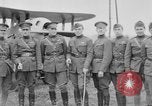 Standbild USA 94th Aero Squadron Frankreich, 1918, aus Sekunde 26 historischem Filmmaterial Videoclip 65675049089