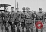 Standbild USA 94th Aero Squadron Frankreich, 1918, aus Sekunde 33 historischem Filmmaterial Videoclip 65675049089
