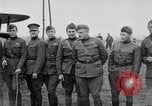 Standbild USA 94th Aero Squadron Frankreich, 1918, aus Sekunde 34 historischem Filmmaterial Videoclip 65675049089