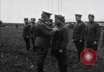 Immagine di Eddie Rickenbacker Souilly Francia, 1918, secondo 22 filmato di repertorio 65675049093