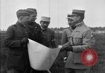 Standbild Captain Eddie Rickenbacker Rembercourt Frankreich, 1918, aus Sekunde 18 historischem Filmmaterial Videoclip 65675049095