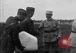 Standbild Captain Eddie Rickenbacker Rembercourt Frankreich, 1918, aus Sekunde 22 historischem Filmmaterial Videoclip 65675049095