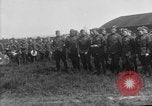Standbild Captain Eddie Rickenbacker Rembercourt Frankreich, 1918, aus Sekunde 51 historischem Filmmaterial Videoclip 65675049095