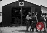 Immagine di Scrigno avvolto nella Bandiera americana Francia, 1918, secondo 31 filmato di repertorio 65675049096