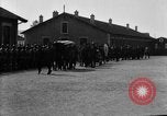Immagine di Scrigno avvolto nella Bandiera americana Francia, 1918, secondo 55 filmato di repertorio 65675049096