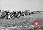 Standbild Sopwith Camel Bomber Berques Frankreich, 1918, aus Sekunde 20 historischem Filmmaterial Videoclip 65675049097