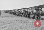 Standbild Sopwith Camel Bomber Berques Frankreich, 1918, aus Sekunde 31 historischem Filmmaterial Videoclip 65675049097