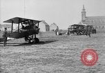 Standbild Sopwith Camel Bomber Berques Frankreich, 1918, aus Sekunde 45 historischem Filmmaterial Videoclip 65675049097