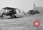 Standbild Sopwith Camel Bomber Berques Frankreich, 1918, aus Sekunde 47 historischem Filmmaterial Videoclip 65675049097
