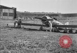 Image Escadron de reconnaissance antenne Dogneville France, 1918, de la seconde 1 séquences d'archives historiques vidéo 65675049102