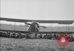 Image Escadron de reconnaissance antenne Dogneville France, 1918, de la seconde 12 séquences d'archives historiques vidéo 65675049102