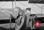 Image Escadron de reconnaissance antenne Dogneville France, 1918, de la seconde 14 séquences d'archives historiques vidéo 65675049102