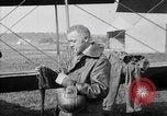 Image Escadron de reconnaissance antenne Dogneville France, 1918, de la seconde 15 séquences d'archives historiques vidéo 65675049102