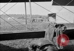 Image Escadron de reconnaissance antenne Dogneville France, 1918, de la seconde 25 séquences d'archives historiques vidéo 65675049102