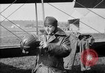 Image Escadron de reconnaissance antenne Dogneville France, 1918, de la seconde 32 séquences d'archives historiques vidéo 65675049102