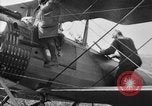 Image Escadron de reconnaissance antenne Dogneville France, 1918, de la seconde 42 séquences d'archives historiques vidéo 65675049102