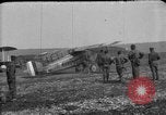 Image British DH-4 Aéronefs France, 1918, de la seconde 1 séquences d'archives historiques vidéo 65675049105