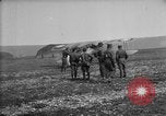 Image British DH-4 Aéronefs France, 1918, de la seconde 5 séquences d'archives historiques vidéo 65675049105