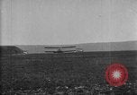 Image British DH-4 Aéronefs France, 1918, de la seconde 8 séquences d'archives historiques vidéo 65675049105