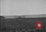 Image British DH-4 Aéronefs France, 1918, de la seconde 9 séquences d'archives historiques vidéo 65675049105