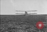 Image British DH-4 Aéronefs France, 1918, de la seconde 24 séquences d'archives historiques vidéo 65675049105