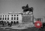 Standbild Bombe Wrack Bukarest Rumänien, 1944, aus Sekunde 4 historischem Filmmaterial Videoclip 65675049112