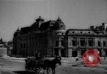 Standbild Bombe Wrack Bukarest Rumänien, 1944, aus Sekunde 6 historischem Filmmaterial Videoclip 65675049112