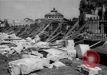 Standbild Bombe Wrack Bukarest Rumänien, 1944, aus Sekunde 9 historischem Filmmaterial Videoclip 65675049112