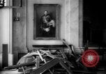 Standbild Bombe Wrack Bukarest Rumänien, 1944, aus Sekunde 36 historischem Filmmaterial Videoclip 65675049112