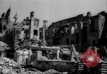 Standbild Bombe Wrack Bukarest Rumänien, 1944, aus Sekunde 48 historischem Filmmaterial Videoclip 65675049112