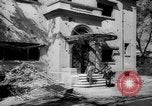 Standbild Bombe Wrack Bukarest Rumänien, 1944, aus Sekunde 62 historischem Filmmaterial Videoclip 65675049112