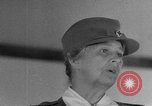 Standbild Eleanor Roosevelt United States USA, 1943, aus Sekunde 27 historischem Filmmaterial Videoclip 65675049120
