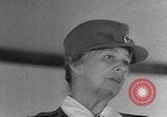 Standbild Eleanor Roosevelt United States USA, 1943, aus Sekunde 28 historischem Filmmaterial Videoclip 65675049120
