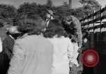 Image traire une vache United States USA, 1943, de la seconde 48 séquences d'archives historiques vidéo 65675049124