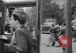 Image Les femmes américaines ont besoin d'encouragements pour aider dans les efforts de guerre United States USA, 1943, de la seconde 20 séquences d'archives historiques vidéo 65675049127