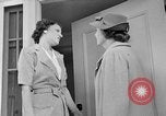Image Les femmes américaines ont besoin d'encouragements pour aider dans les efforts de guerre United States USA, 1943, de la seconde 35 séquences d'archives historiques vidéo 65675049127