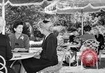 Image Les femmes américaines ont besoin d'encouragements pour aider dans les efforts de guerre United States USA, 1943, de la seconde 43 séquences d'archives historiques vidéo 65675049127