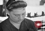 Immagine di Donne americane Aberdeen Maryland USA, 1943, secondo 33 filmato di repertorio 65675049128